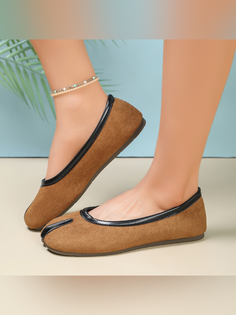 Split-Toe Slip-Ons - Picture 8 of 9